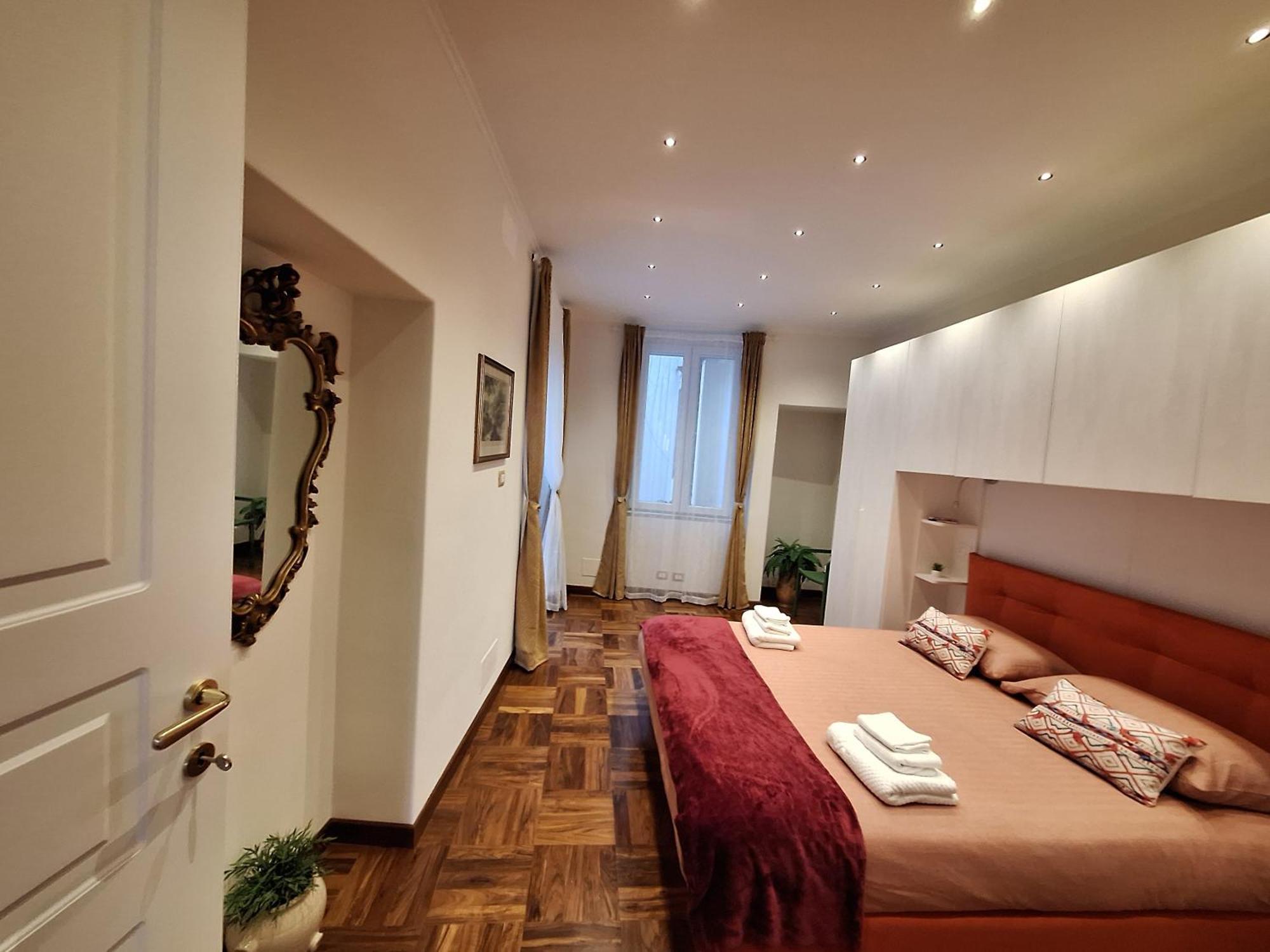 Il Talismano-In Citta -Vicino Al Mare Apartment Savona Bagian luar foto
