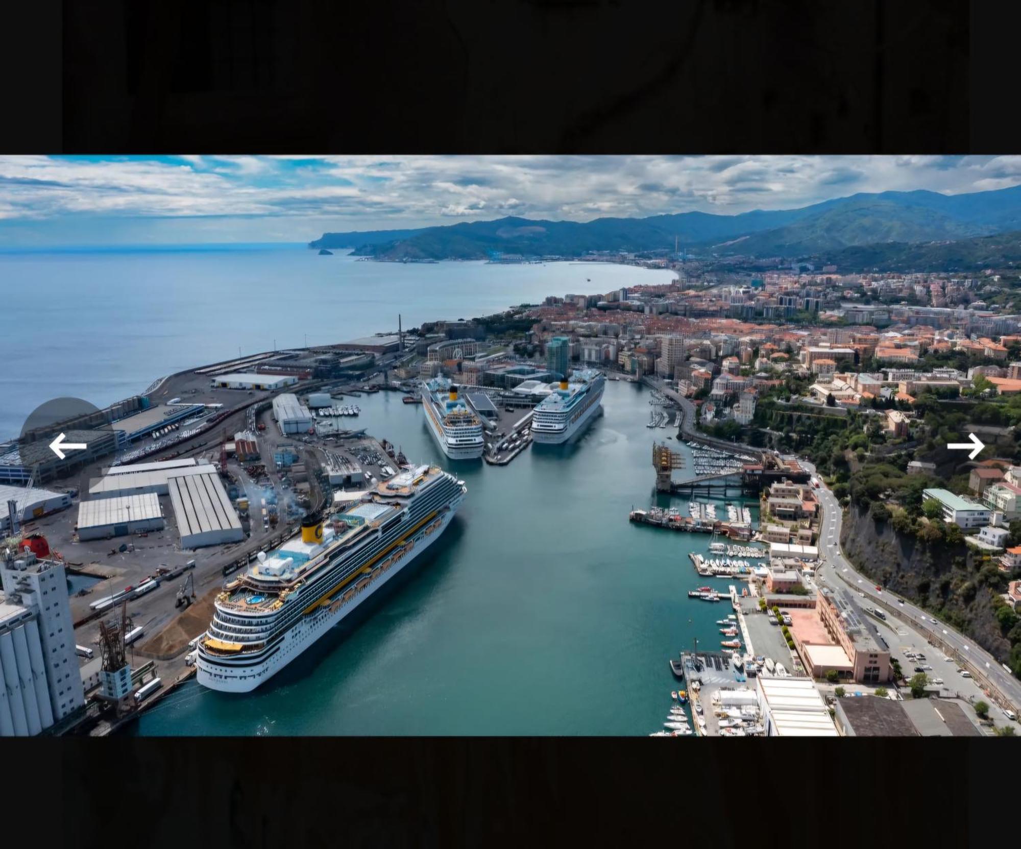 Il Talismano-In Citta -Vicino Al Mare Apartment Savona Bagian luar foto